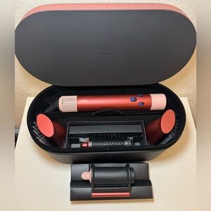 Dyson airwrap complete long. Color strawberry OPEN BOX